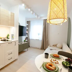 Apartament Pulawska 11 -prywatny 4 Osobowy W Centrum Warszawy - Better, Warszawa